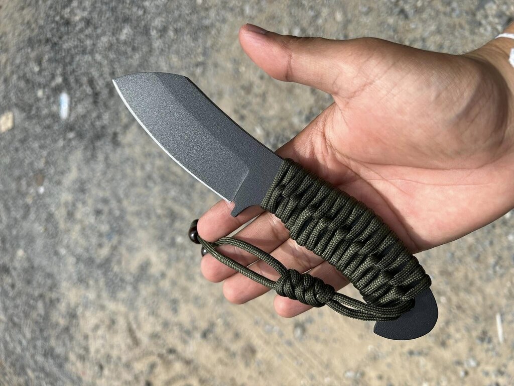 THE JACKER-KIT-A: A Compact, Reliable Knife Built for You