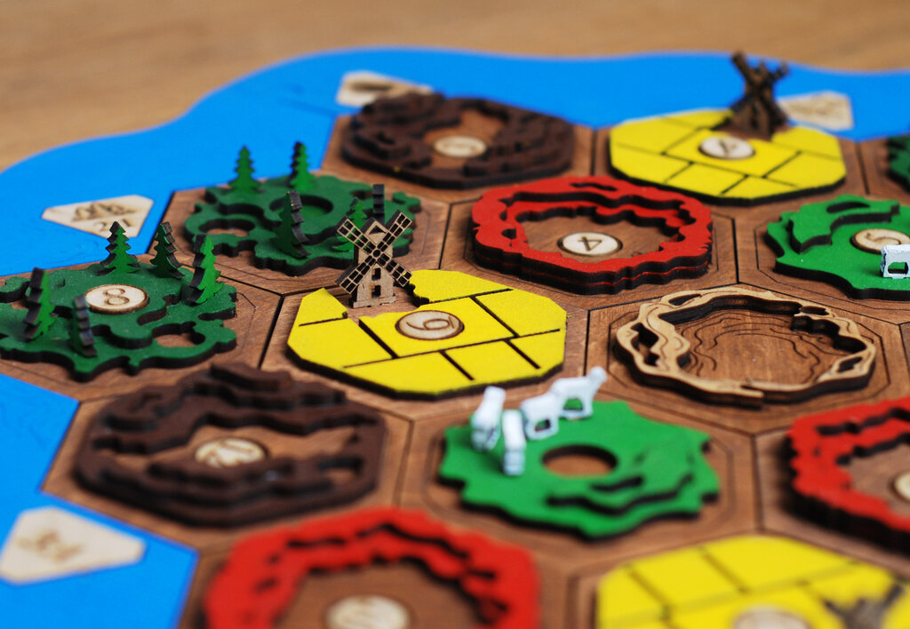 Premium 3D Wooden Game Board for Catan / 2-4 Player Custom S