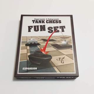 Tank Chess: Fun Set [$20 + $4.5 shipping difference]