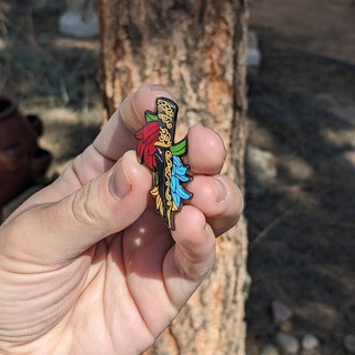 Ebony Dagger Mini Sword Pin