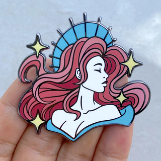 *Aphrodite pin