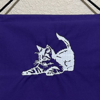 Purple with white playful kitten pin banner