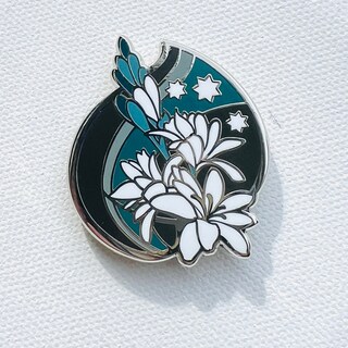 Nocturnal Nouveau Pin | Aurora Borealis Tuberose