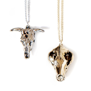 2 Skull Pendants in Bronze (Collection 9 only)