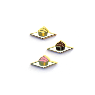 Tiny Cupcake Pin