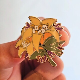 2019 Honduran Bat Pin