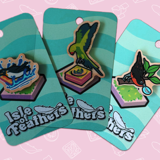 Wooden Pin - Bananaquit