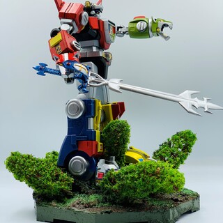 READY TO PLAY - VOLTRON Bandai painted