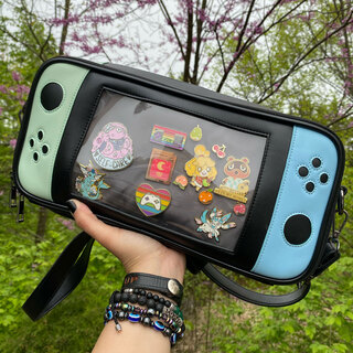 **Pre-order** Switch Gaming Ita Bag (Green/Blue)