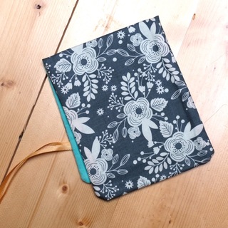 Flannel Handmade Pouch - Blue Floral