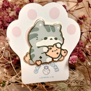 Cat In Love Enamel Pins