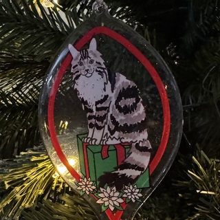 grey tabby ornament