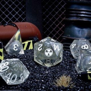 Nuclear Dice: Elemental Chain Reaction Dice (Grey)