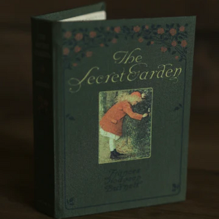 Novel Bookwallet The Secret Garden by Frances Hodgson Burnett 1911