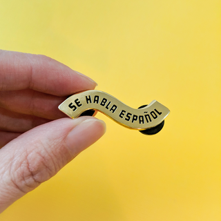 Se Habla Español Enamel Pin