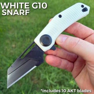 White G10 Snarf