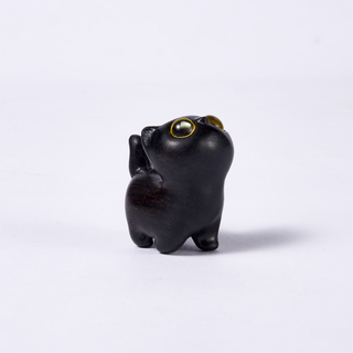 Cuco Carved Wooden Black Little Cat Looking to the Sky