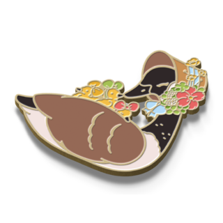Mama Goose Pin