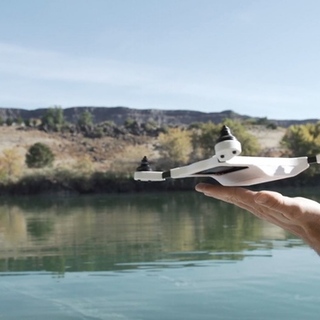 PHONEDRONE ETHOS WHITE - WITH CARRYING CASE AND EXTRA BATTERY