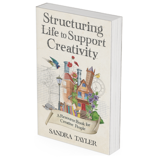 Paperback Structuring Life to Support Creativity