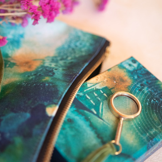 The Explorer's Pouch (Medium)