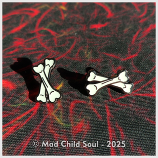 1x MINI PIN : Bones