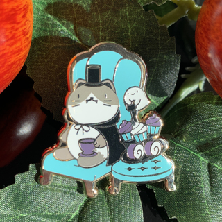 Vampire Kitty B Grade Pin