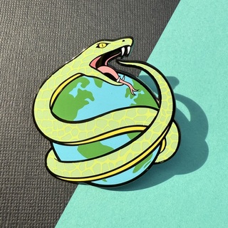 Jörmungandr World Serpent- Green 2" pin