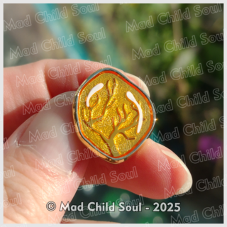 Mini Pin - Amber Roots