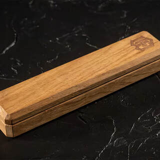 Oak Dice Box