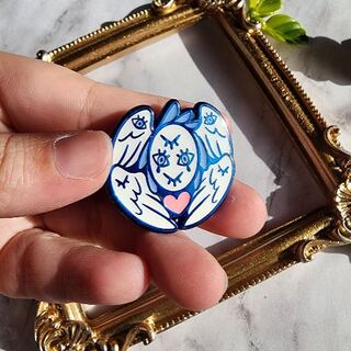 Mini Cassiel Pin