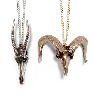 2 Skull Pendants in Bronze (Collection 8 only)