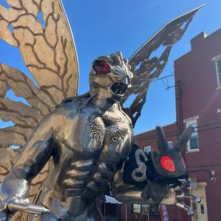 oversized mothman
