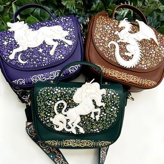Crossbody / Shoulder bag!