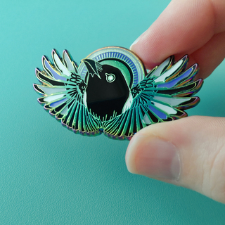 Magpie pin