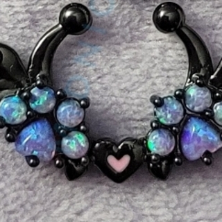 Clip-On Black Paws Septum Ring