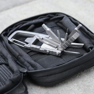 13-in-1 Multitool Carabiner