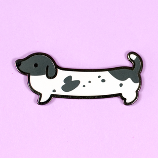 Weenie Dog Pin - Short Coat Piebald Black