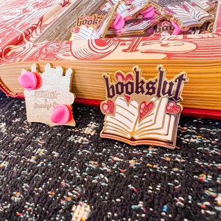 Bookslut Pin