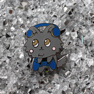 Blue/grey cat gaming pin