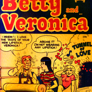 Betty & Veronica #3 Gold Foil Variant (Pre-Order Exclusive)