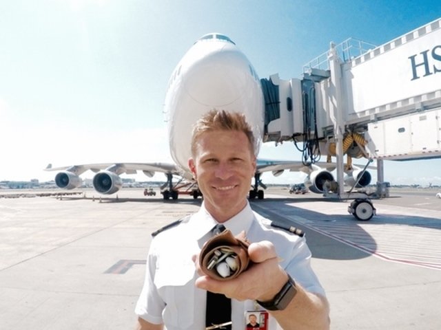 The Cord Roll. A minimalist solution to a global frustration