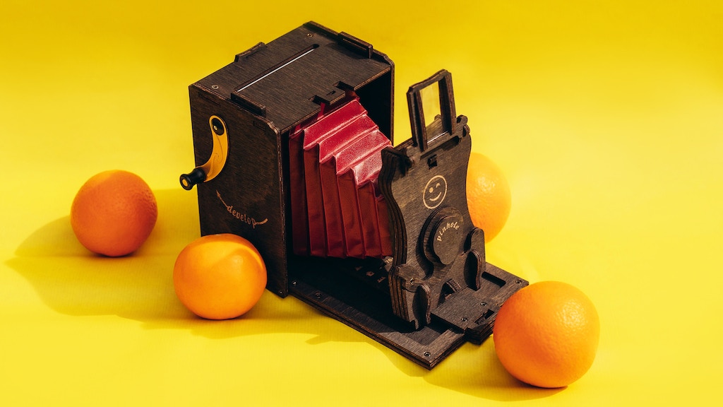 Jollylook Pinhole SQUARE - The Instant Film Camera DIY Kit!