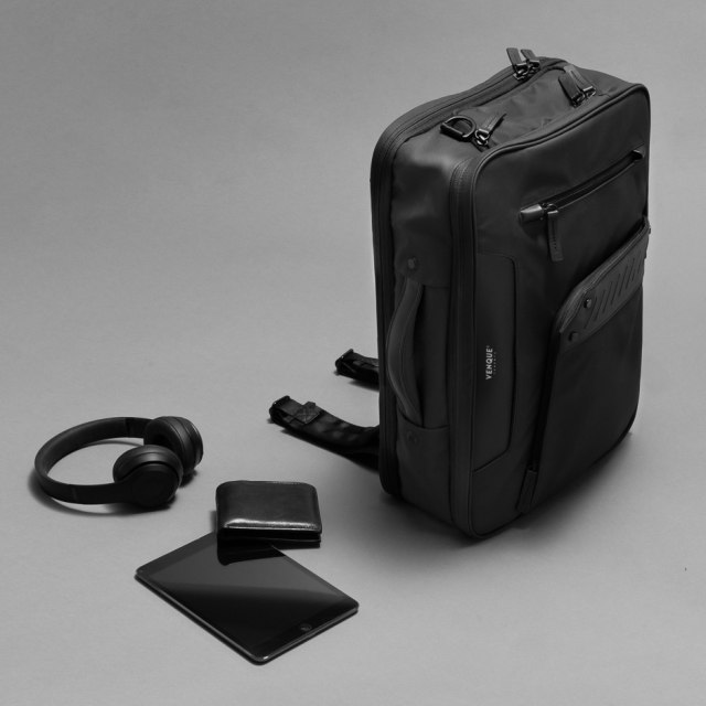 Flypack - A 48 Hours Business Travel Briefcase