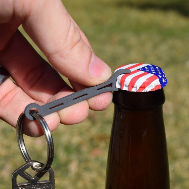 Brew Soldier - Ti Bottle Opener with Grip Tooth