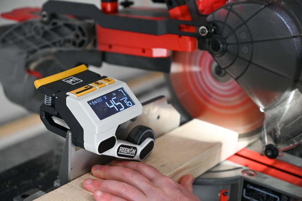 NEW REEKON T1 Tomahawk Digital Tape Measure - Kickstarter Pre-order In Less  Than 24Hrs! 